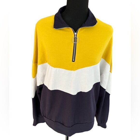 Shein color block 1/4 zip long sleeved sweatshirt with French terry lining sz M. - Picture 1 of 4